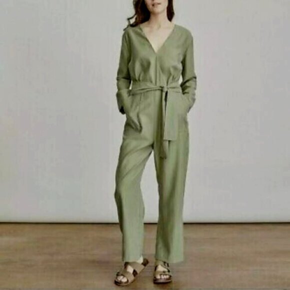 Elizabeth And James Olive Green Jumpsuit Drop Shoulder Pockets Belt - Large NWT - Picture 1 of 11